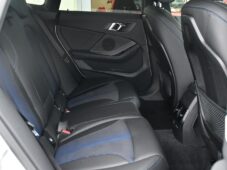 BMW Řada 2 218d M-SPORT 1M ČR ACC - 23