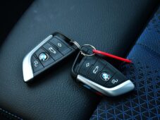 BMW Řada 2 218d M-SPORT 1M ČR - 37