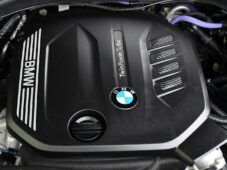 BMW Řada 3 320d xDrive M-SPORT 3L-ZÁRUKA - 40