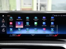 BMW Řada 3 320d xDrive M-SPORT 3L-ZÁRUKA - 32