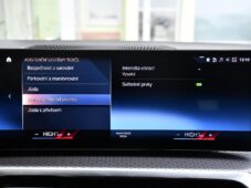 BMW Řada 3 320d xDrive M-SPORT 3L-ZÁRUKA - 35