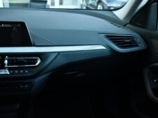 BMW Řada 2 218d HUD ČR - 7