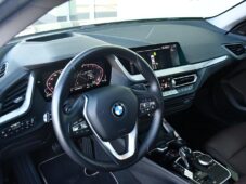 BMW Řada 2 218d HUD ČR - 14