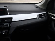 BMW X1 SDRIVE18I SERVISNÍ KNÍŽKA ČR - 7