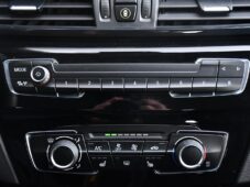 BMW X1 SDRIVE18I SERVISNÍ KNÍŽKA ČR - 27