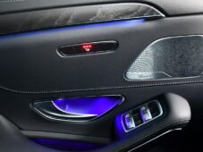 Mercedes-Benz Třídy S 400d 4MATIC K360°PANO 2xALU - 23