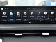 Genesis GV70 2.2CRDi AWD SPORT ZÁRUKA - 42