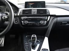 BMW Řada 3 330d xDrive MPaket SERV.KNÍŽKA - 22