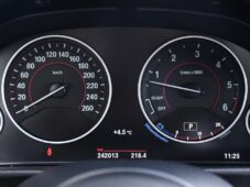 BMW Řada 3 330d xDrive MPaket SERV.KNÍŽKA - 28