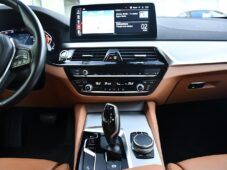 BMW Řada 5 530d xD LUXURY LINE ČR - 22