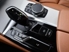 BMW Řada 5 530d xD LUXURY LINE ČR - 33