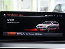 BMW Řada 5 530d xD M-SPORT TAŽNÉ ČR 1M - 34