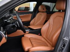 BMW Řada 5 530d xD M-SPORT TAŽNÉ ČR 1M - 13