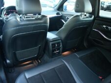 BMW Řada 3 320d xDrive M-SPORT REZERVACE - 17