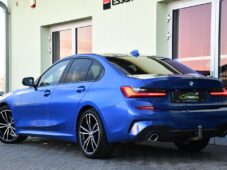BMW Řada 3 320d xDrive M-SPORT REZERVACE - 2