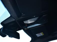 BMW Řada 3 320d xDrive M-SPORT REZERVACE - 42