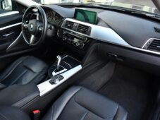 BMW Řada 3 330d xDrive GT LUXURY 2XPNEU - 12