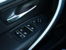 BMW Řada 3 330d xDrive GT LUXURY 2XPNEU - 25