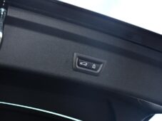 BMW Řada 3 330d xDrive GT LUXURY 2XPNEU - 44