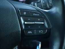 Hyundai i30 1.6 CRDi SMART TAŽNÉ KAMERA ČR - 28