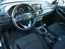 Hyundai i30 1.6 CRDi SMART TAŽNÉ KAMERA ČR - 8