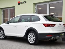 Seat Leon 2.0TDi XPERIENCE 4DRIVE KAMERA - 2