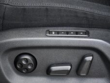 Škoda Yeti 2.0TDi DSG 4X4 TAŽNÉ PANO ČR - 22