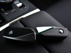 BMW iX xDrive 40 M-SPORT 98,5%SoH - 36