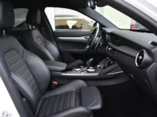 Alfa Romeo Stelvio VELOCE Q4 1M ZÁRUKA - 16