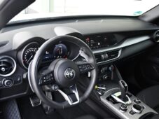 Alfa Romeo Stelvio VELOCE Q4 1M ZÁRUKA - 14