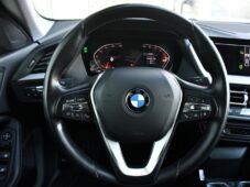 BMW Řada 2 218d TAŽNÉ HUD ČR 1M - 21