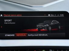 BMW Řada 2 218d TAŽNÉ HUD ČR 1M - 32