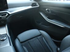 BMW Řada 3 320d M-SPORT xD TAŽNÉ ČR 2xALU - 12