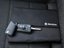 Škoda Superb 2.0TDi DSG CARPLAY ČR - 31