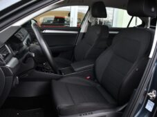 Škoda Superb 2.0TDi DSG CARPLAY ČR - 12