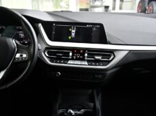 BMW Řada 2 218d LED VIRTUAL ČR 1M - 6
