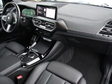 BMW X3 2,0d xDrive M-SPORT ČR 1.MAJ - 11