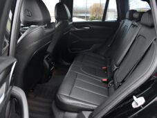 BMW X3 2,0d xDrive M-SPORT ČR 1.MAJ - 18