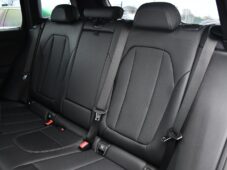 BMW X3 2,0d xDrive M-SPORT ČR 1.MAJ - 19