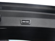 BMW X3 2,0d xDrive M-SPORT ČR 1.MAJ - 46