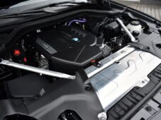 BMW X3 2,0d xDrive M-SPORT ČR 1.MAJ - 52