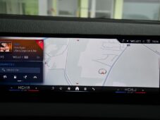 BMW X3 M50 xDrive HUD H&K REZERVACE - 27