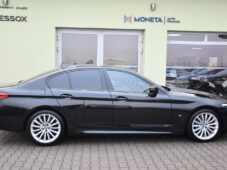 BMW Řada 5 530d xDrive M-SPORT K360 ČR 1M - 11