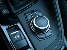 BMW X2 xDrive20d TAŽNÉ ČR PANO 1M - 25