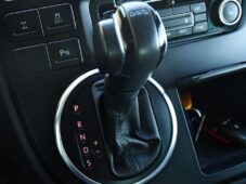 Volkswagen Multivan 2.0TDi ČR 7.MÍST TAŽNÉ M.TOP - 26