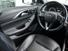Mercedes-Benz GLA INFINITI QX30 220 CDI 4MATIC - 22