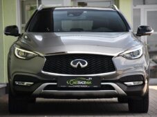Mercedes-Benz GLA INFINITI QX30 220 CDI 4MATIC - 2