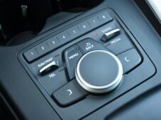 Audi A4 2.0TDi 110kW PANO ACC VÝHŘEV - 34