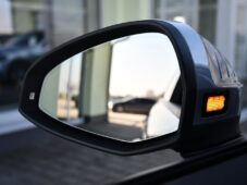 Audi A4 2.0TDi 110kW PANO ACC VÝHŘEV - 44