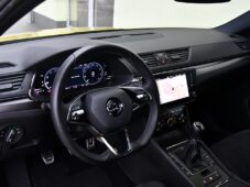 Škoda Superb 2.0TDi SPORTLINE 1M ČR 2xALU - 15